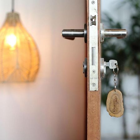 Telescope Resort Lombok Kuta  Экстерьер фото