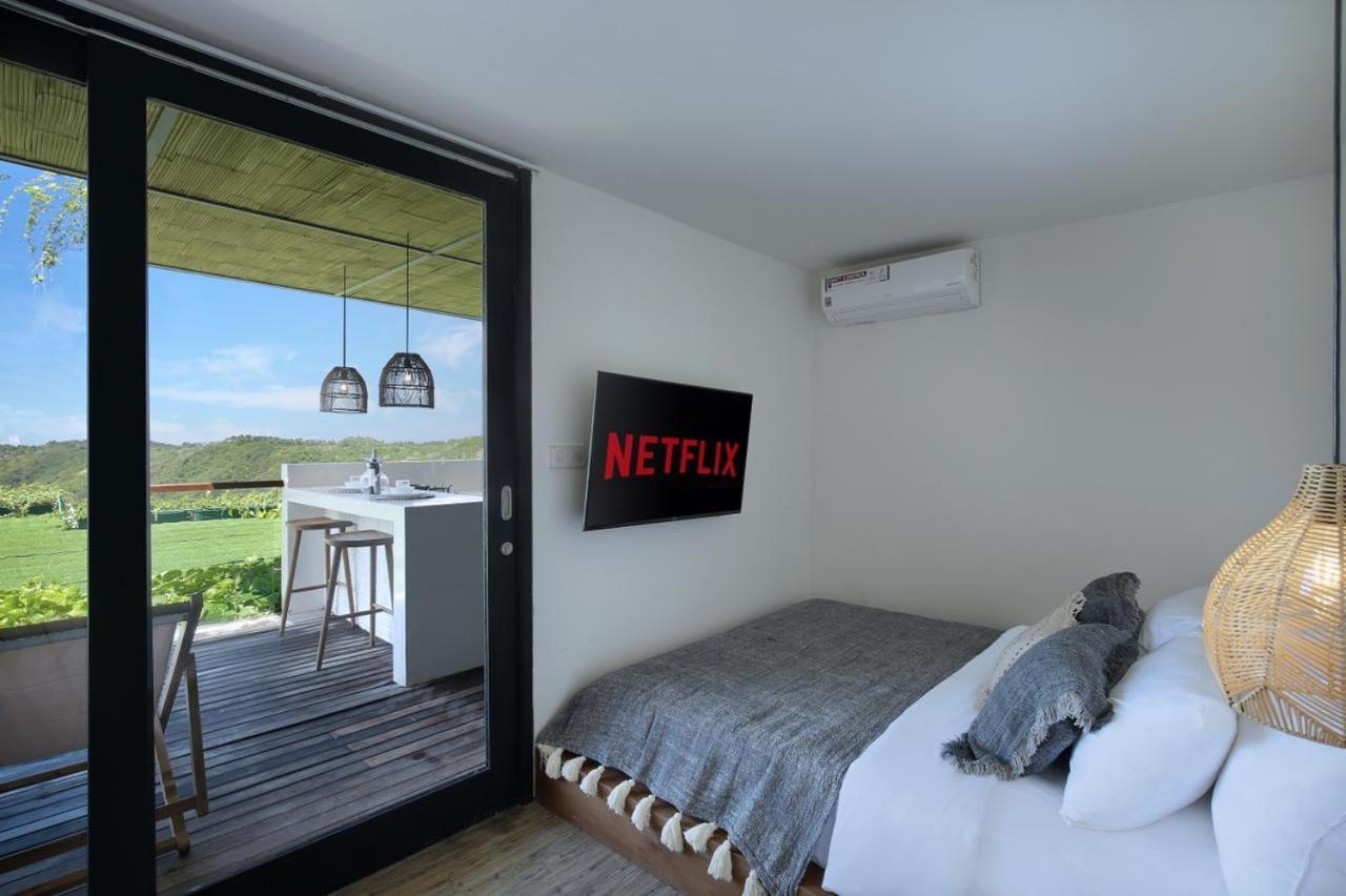 Telescope Resort Lombok Kuta  Экстерьер фото